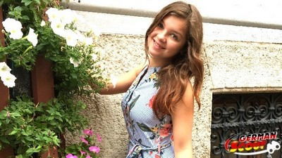 Название видео: 18-летняя Рената, выбранная немецким скаутом, анально трахается на уличном кастинге.